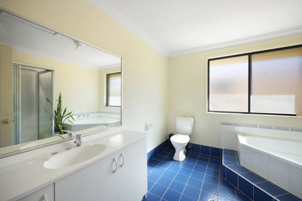 22b Joshua Moore Drive, Horningsea Park - Thumbnail 8