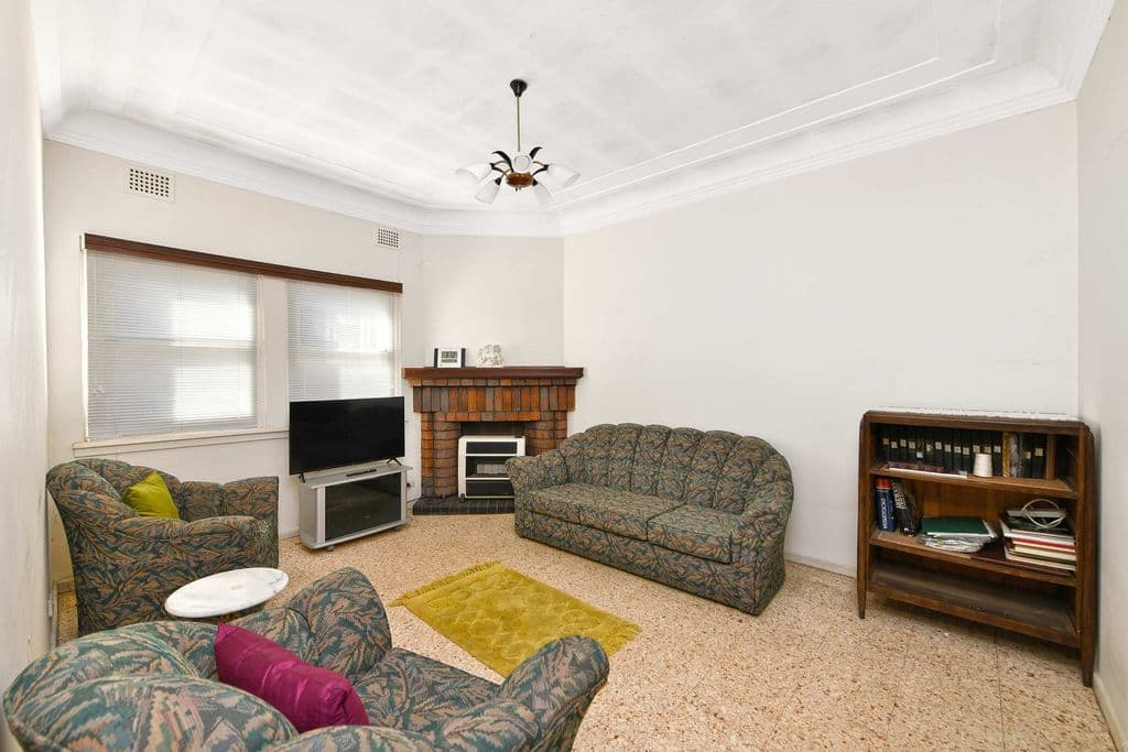 8 Oliver Street, Mascot - Thumbnail 3