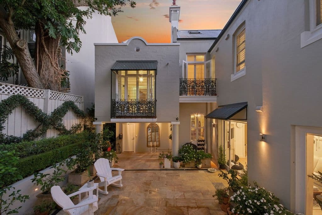104 Kurraba Road, Neutral Bay - Thumbnail 2
