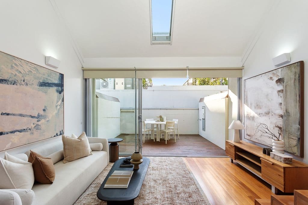 13/1A  Gowrie Street, Newtown - Thumbnail 2