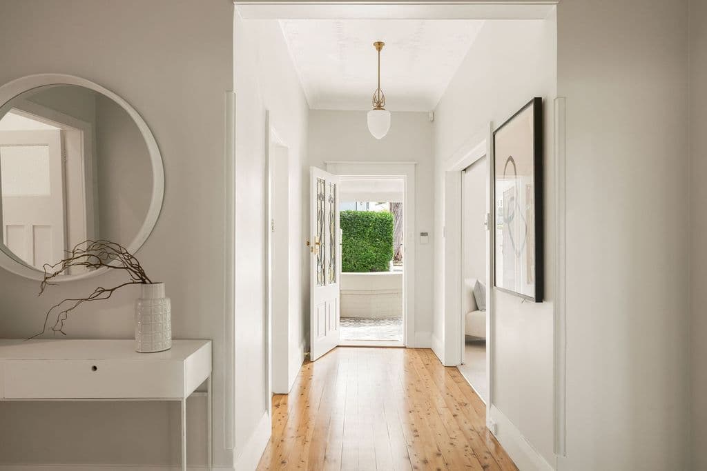 8 Neeworra Road, Northbridge - Thumbnail 3