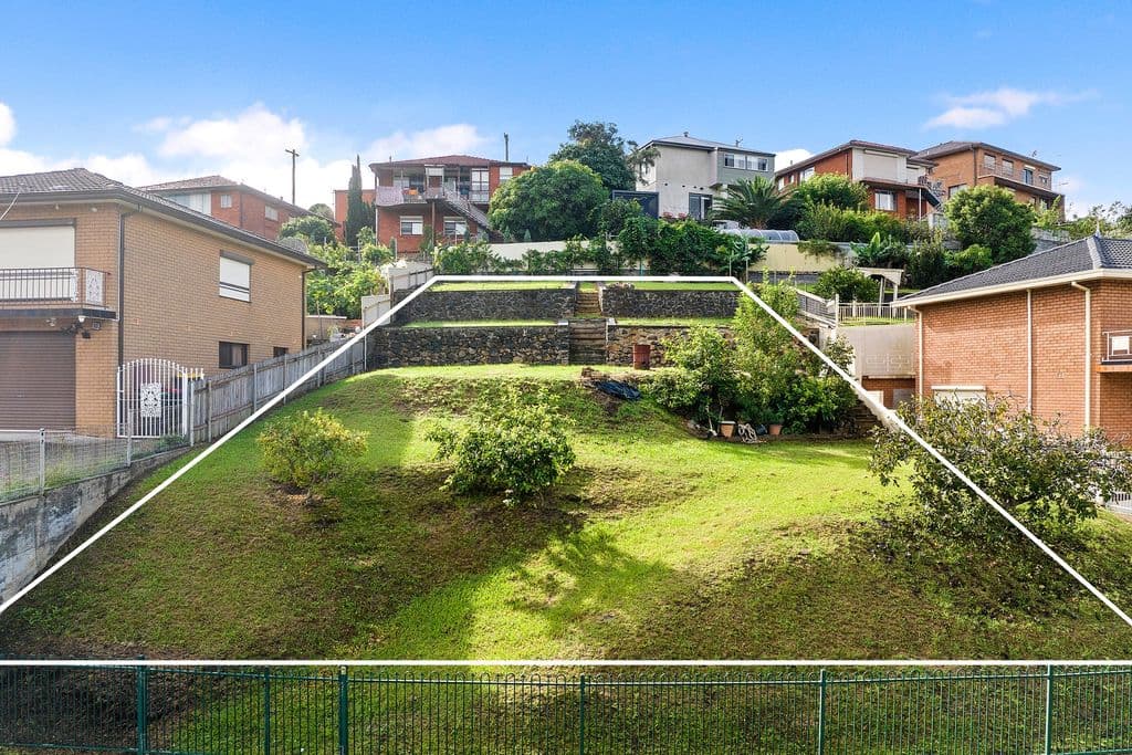 11 Jackson Avenue, Warrawong - Thumbnail 3