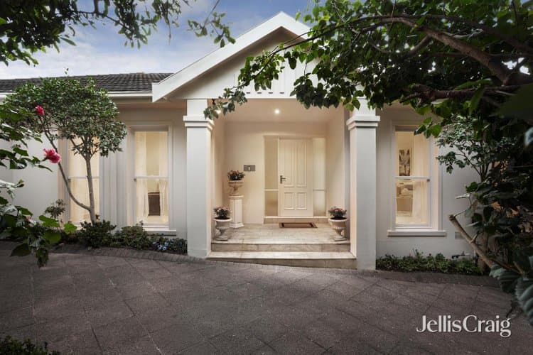 2/48 Leura Grove, Hawthorn East, Hawthorn East - Image 1