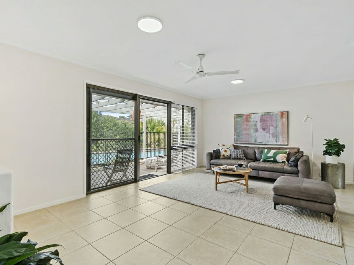 11 Lyndhurst Grove, TEWANTIN, Tewantin - Thumbnail 4