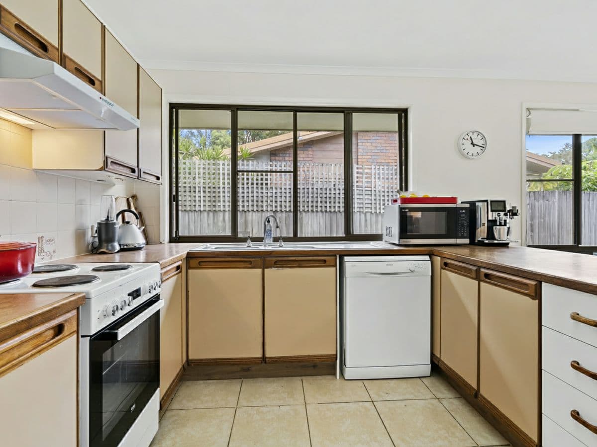 11 Lyndhurst Grove, TEWANTIN, Tewantin - Thumbnail 8