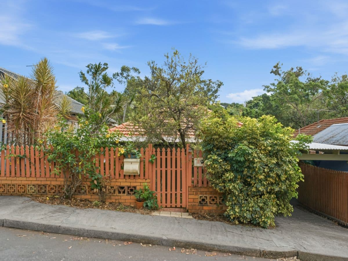 19 Ozanne Street, PADDINGTON, Paddington - Thumbnail 2