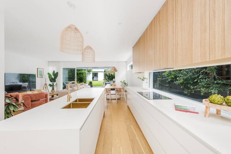 22 Glen Street, Freshwater - Thumbnail 4