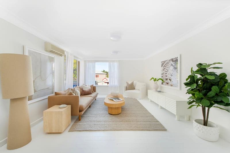 1 Graham Avenue, Freshwater - Thumbnail 4