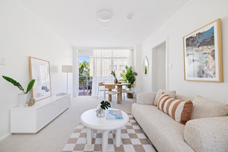 G3/13 East Esplanade, Manly - Image 1