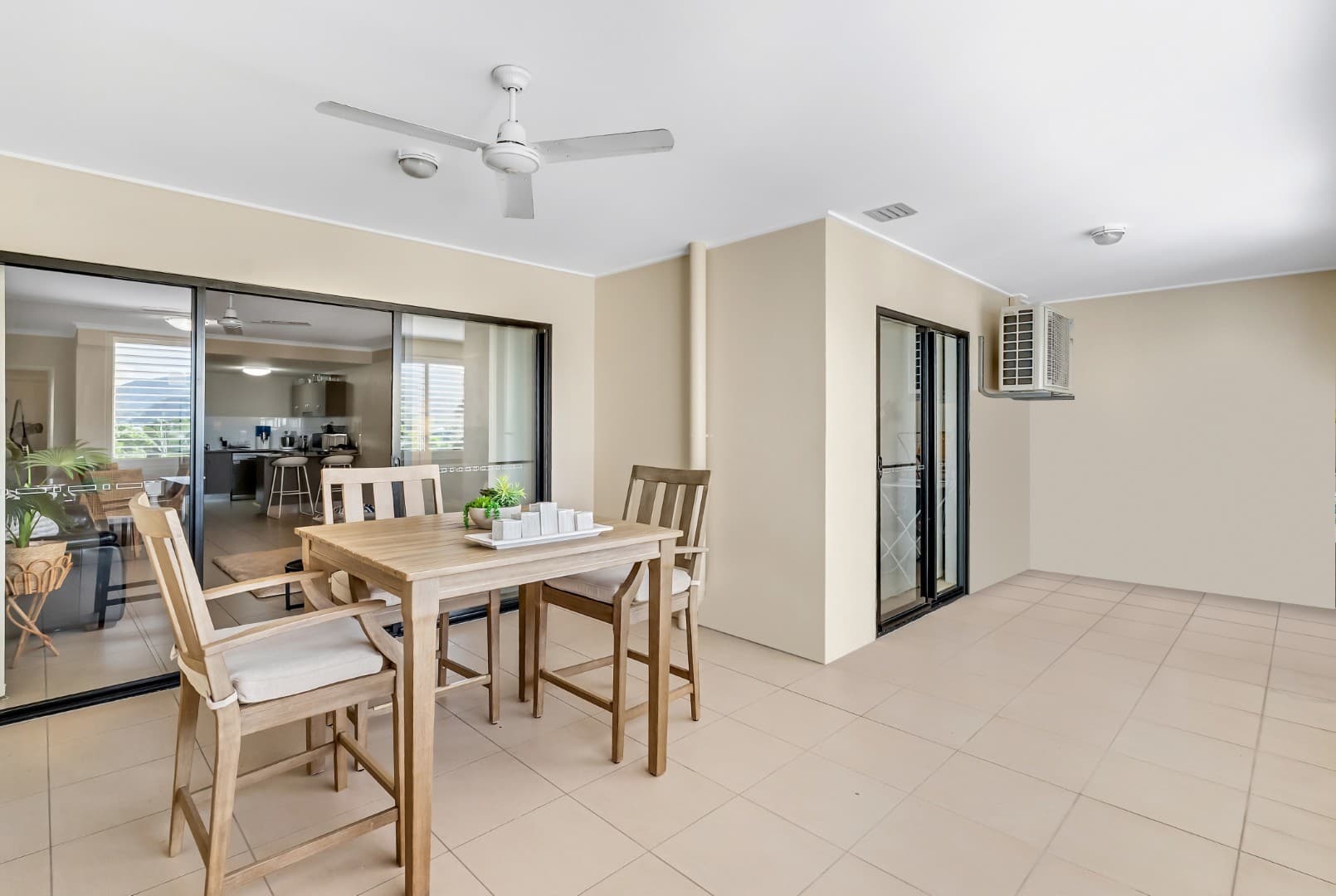 316/331-335 Lake Street, Cairns North, Cairns North - Thumbnail 8