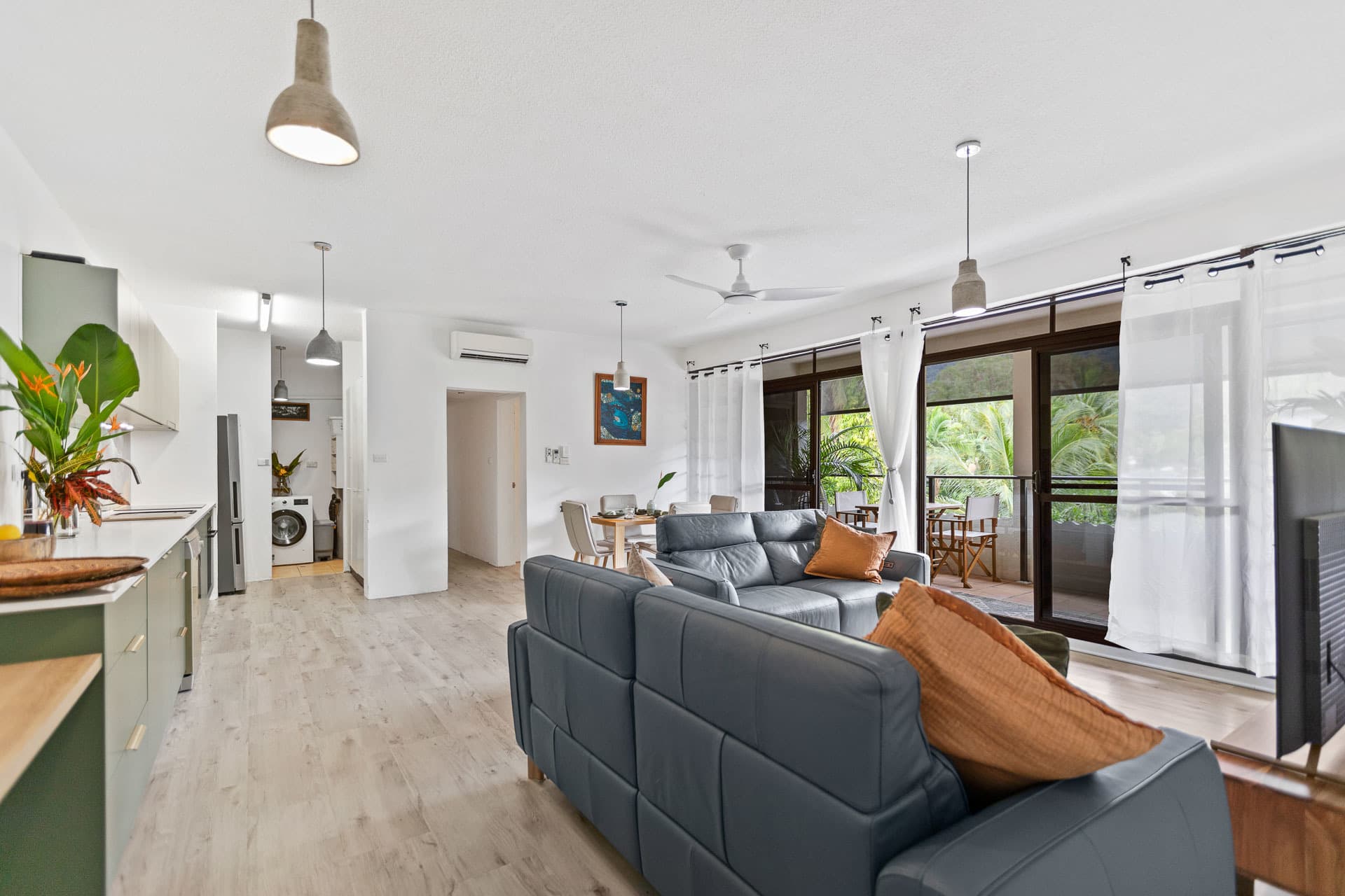 10/5-7 Amphora Street, Palm Cove, Palm Cove - Image 1