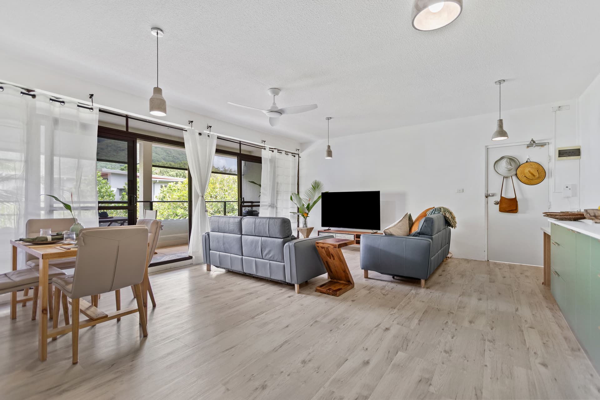 10/5-7 Amphora Street, Palm Cove, Palm Cove - Thumbnail 7