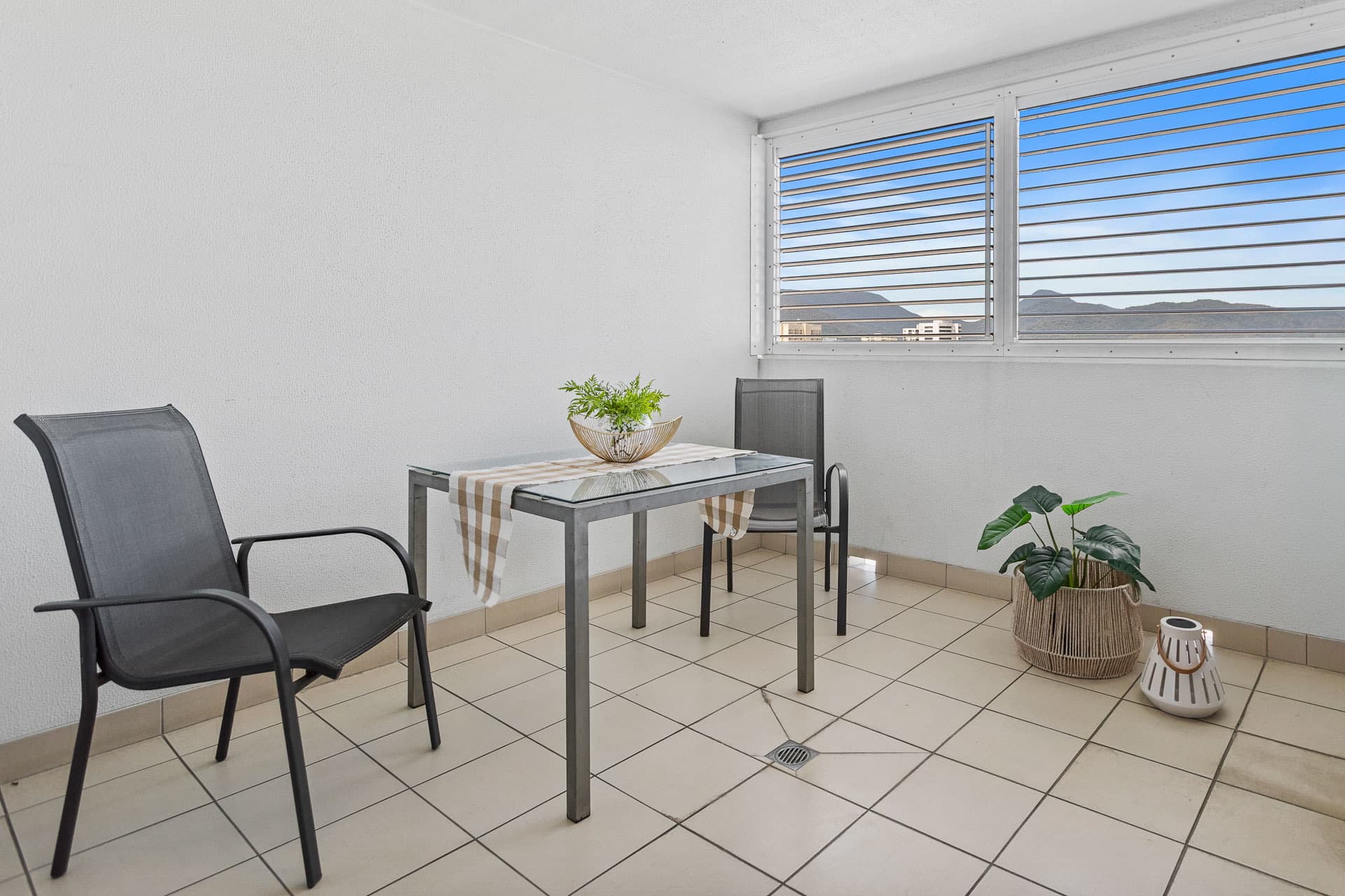 1005-1006/58-62 McLeod Street, Cairns City, Cairns City - Thumbnail 6