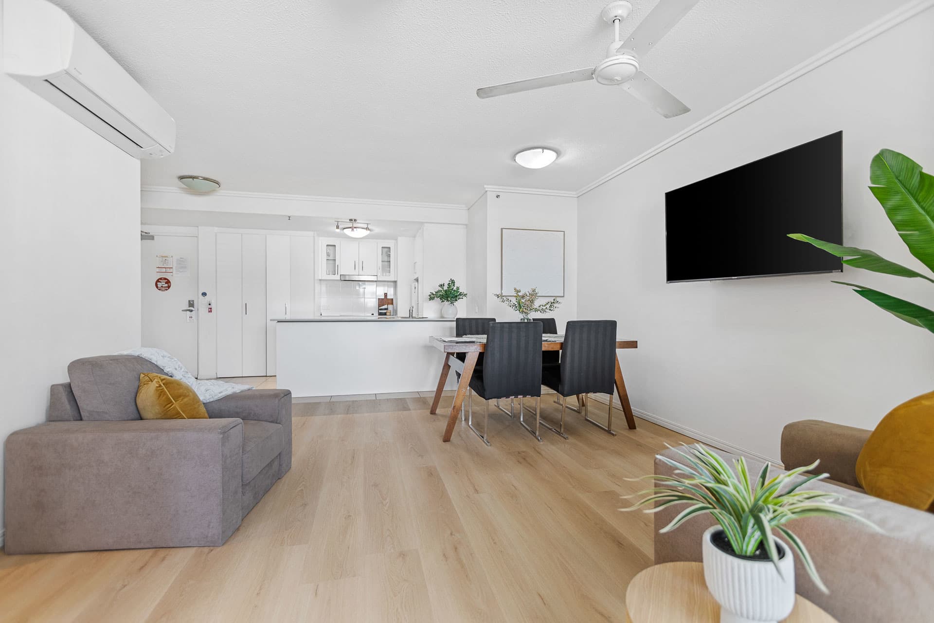 1005-1006/58-62 McLeod Street, Cairns City, Cairns City - Thumbnail 7
