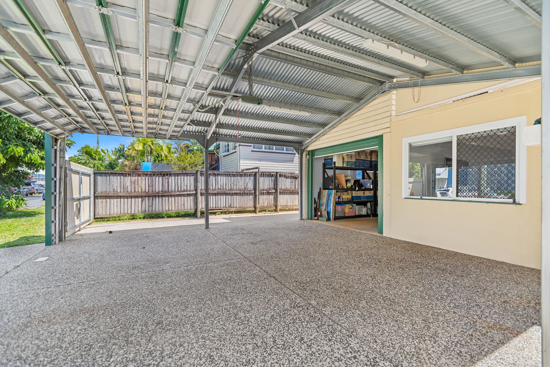 11 Boland Street, Westcourt, Westcourt - Thumbnail 3
