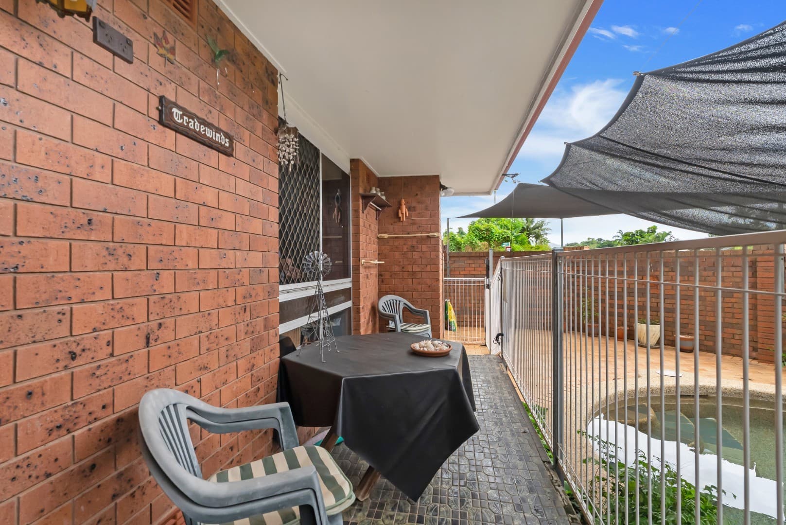 59 Carnation Drive, Mooroobool, Mooroobool - Thumbnail 3