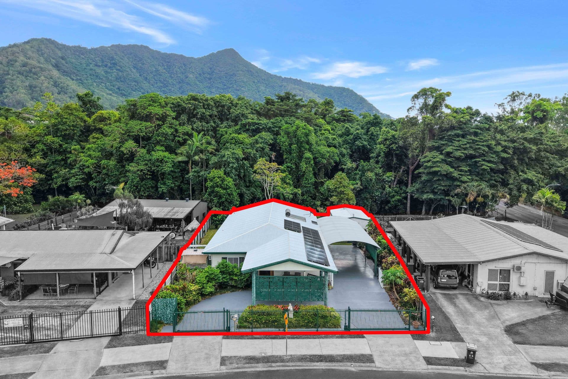 50 Golden Grove Drive, Bentley Park, Bentley Park - Thumbnail 2