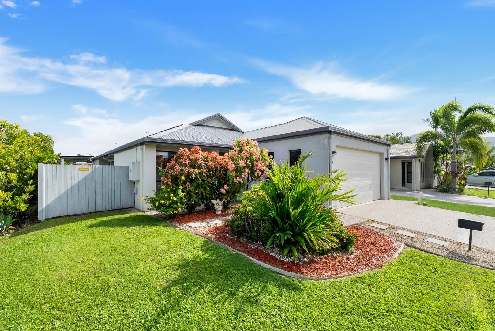 36 The Avenue, Trinity Park, Trinity Park - Thumbnail 2