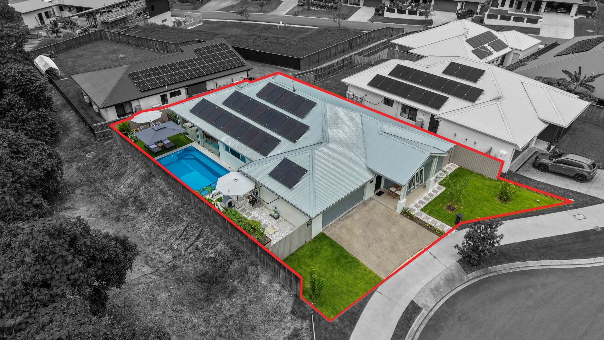 6 Coachwood Close, Bentley Park, Bentley Park - Thumbnail 2