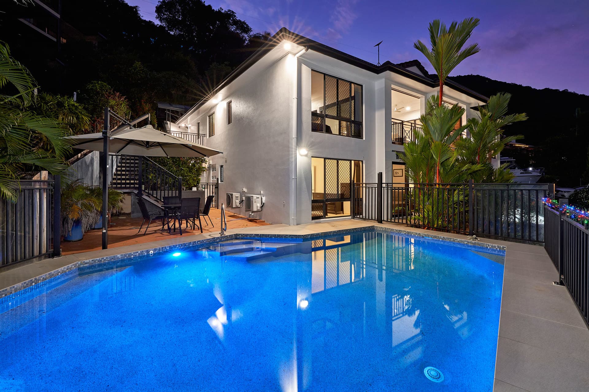 23 Minerva Avenue, Mooroobool, Mooroobool - Thumbnail 2