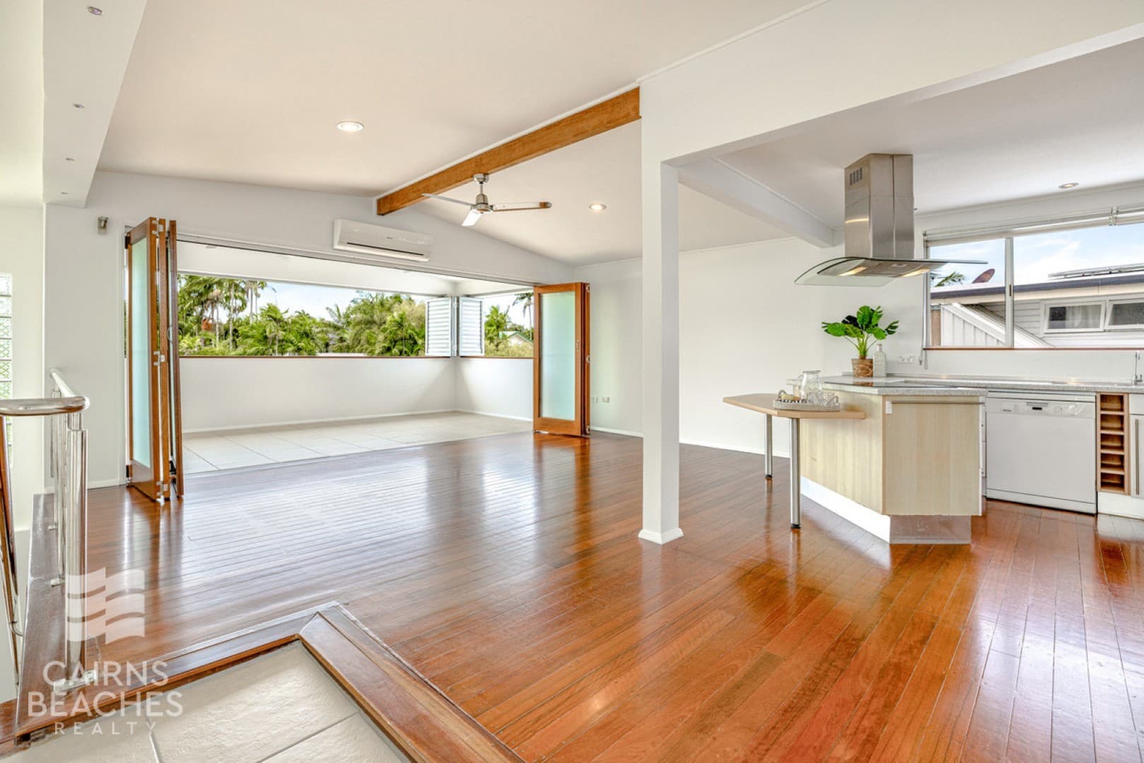35 Terebra Street, Palm Cove, Palm Cove - Thumbnail 5