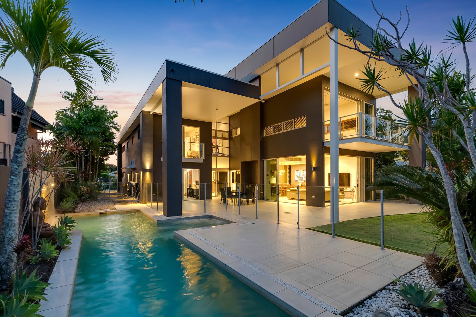 8 Lagoon Drive, Trinity Beach, Trinity Beach - Thumbnail 2