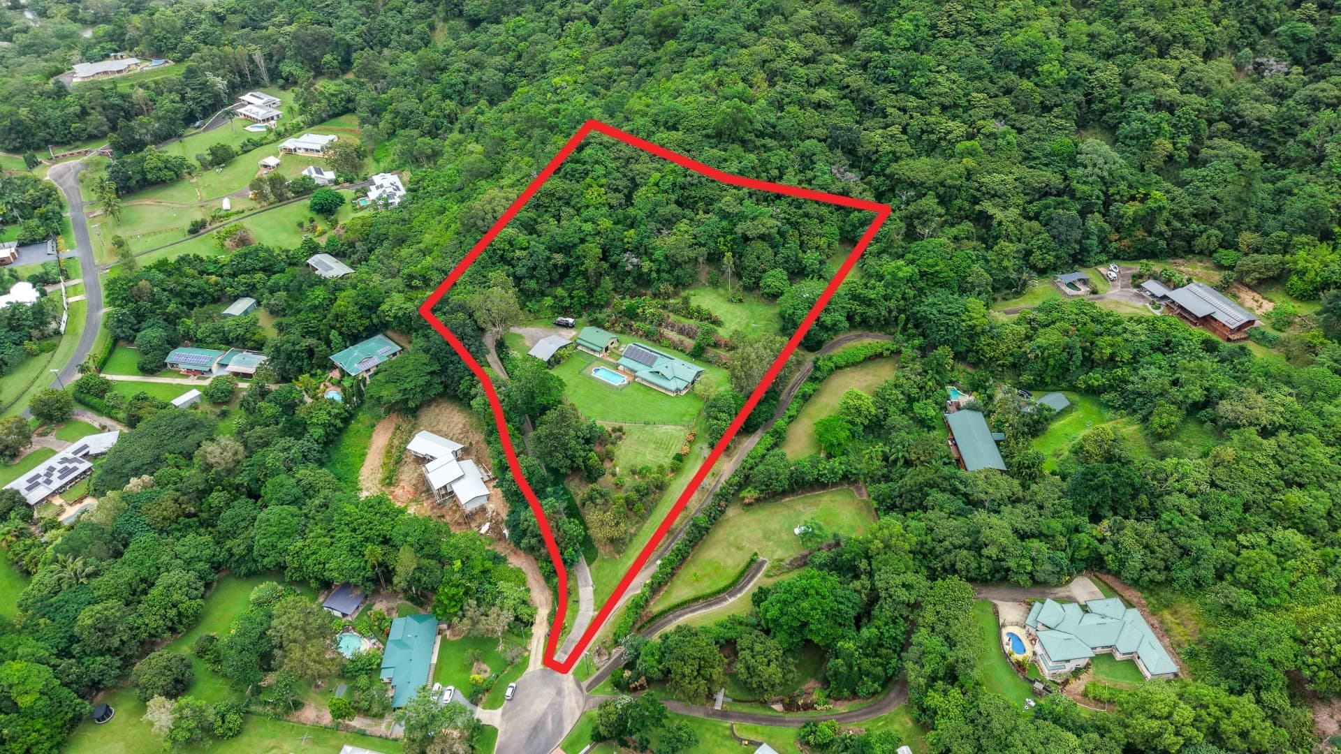 15 Esterina Close, Redlynch, Redlynch - Thumbnail 2