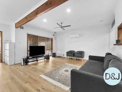 35 Barbara Avenue, Dandenong North - Thumbnail 2