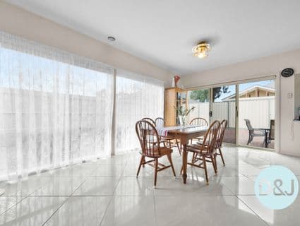 3 Campion Walk, Lynbrook - Thumbnail 4