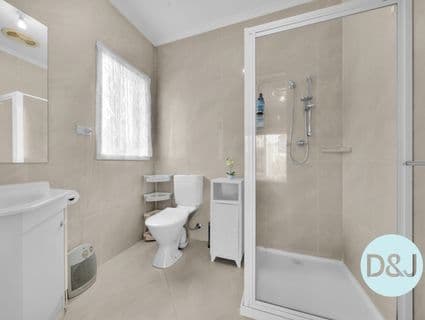 3 Campion Walk, Lynbrook - Thumbnail 8