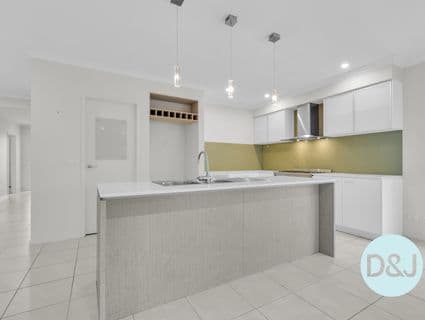6 Sancho Drive, Cranbourne East - Thumbnail 4