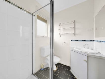 2 Kooyong Close, Hampton Park - Thumbnail 6