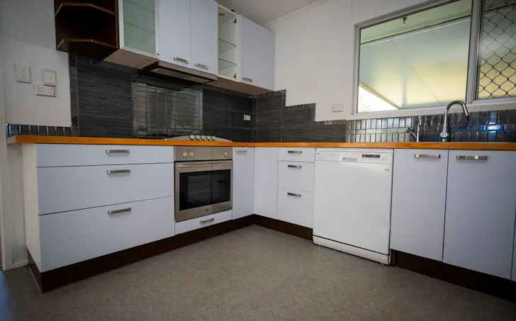 48 Taylor Street, Roma, QLD, 4455, Roma - Thumbnail 7