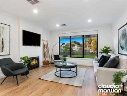 51 Sutherland Street, Hadfield - Thumbnail 3