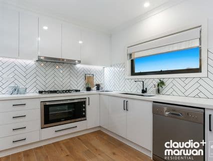 51 Sutherland Street, Hadfield - Thumbnail 5