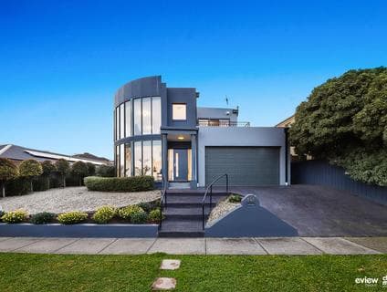 141 Gowanbrae Drive, Gowanbrae - Image 1