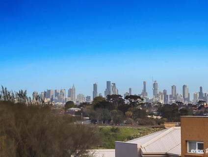 141 Gowanbrae Drive, Gowanbrae - Thumbnail 2