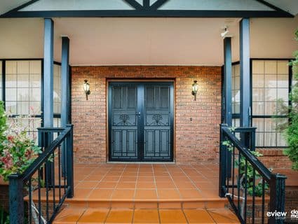 51 Volga Street, Hadfield - Thumbnail 2