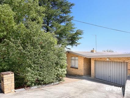 5 Ash Grove, Oak Park - Image 1