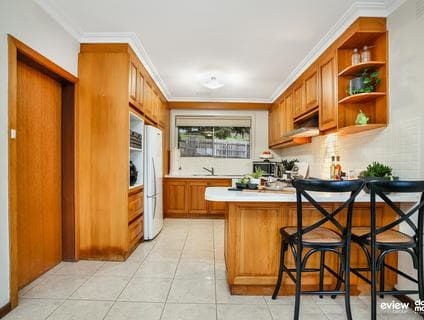 35 Valley Crescent, Glenroy - Thumbnail 3