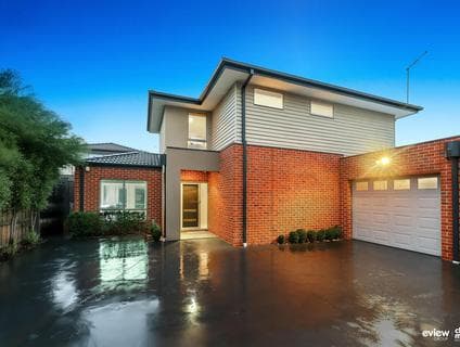 3/7 Hermione Avenue, Oak Park - Image 1