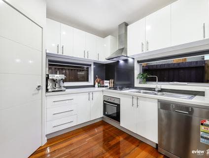 17 Douglas Street, Pascoe Vale - Thumbnail 5