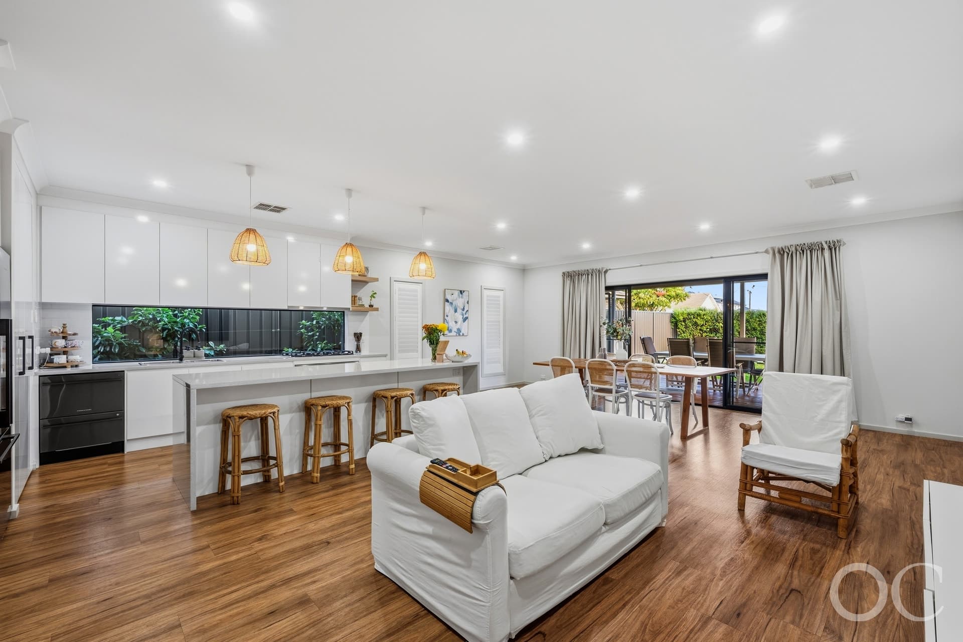 59 Reserve Parade, Findon - Thumbnail 2