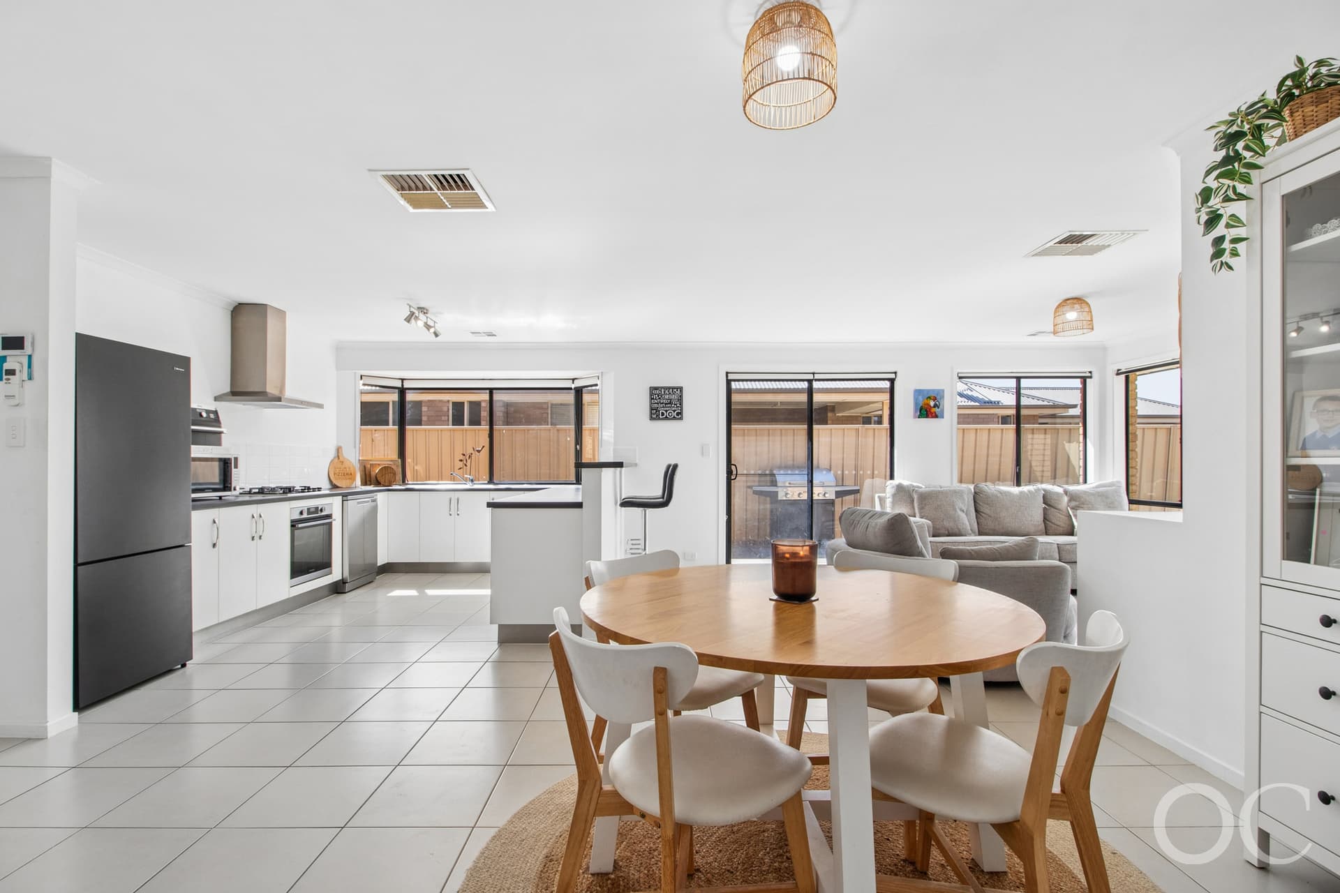 710 Grand Boulevard, Seaford Meadows - Thumbnail 2