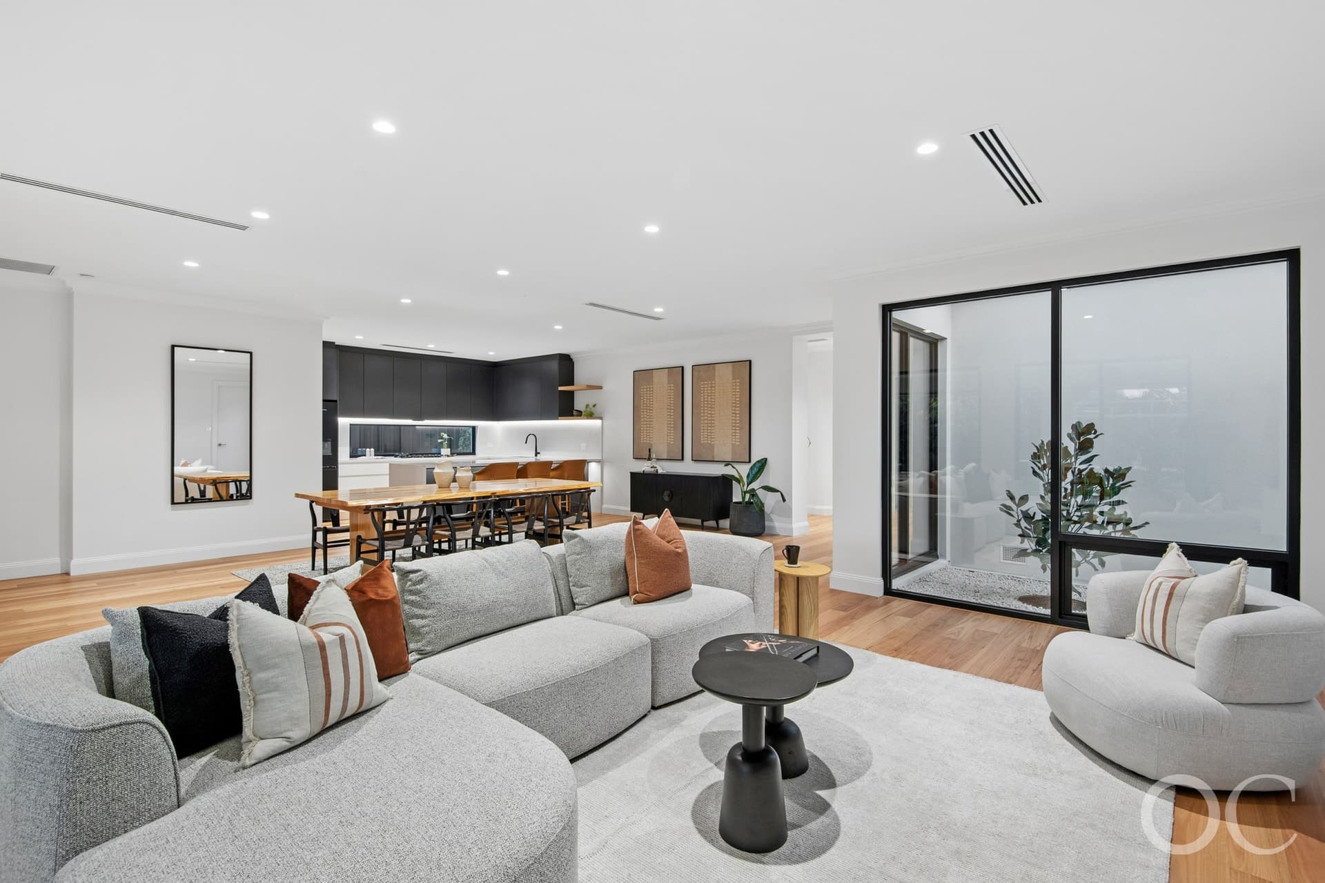 128 Richmond Avenue, Melrose Park - Thumbnail 3