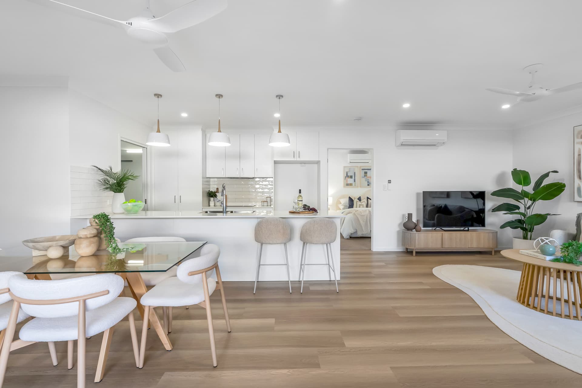 8 Shervey Way, Redlynch, Redlynch - Thumbnail 2