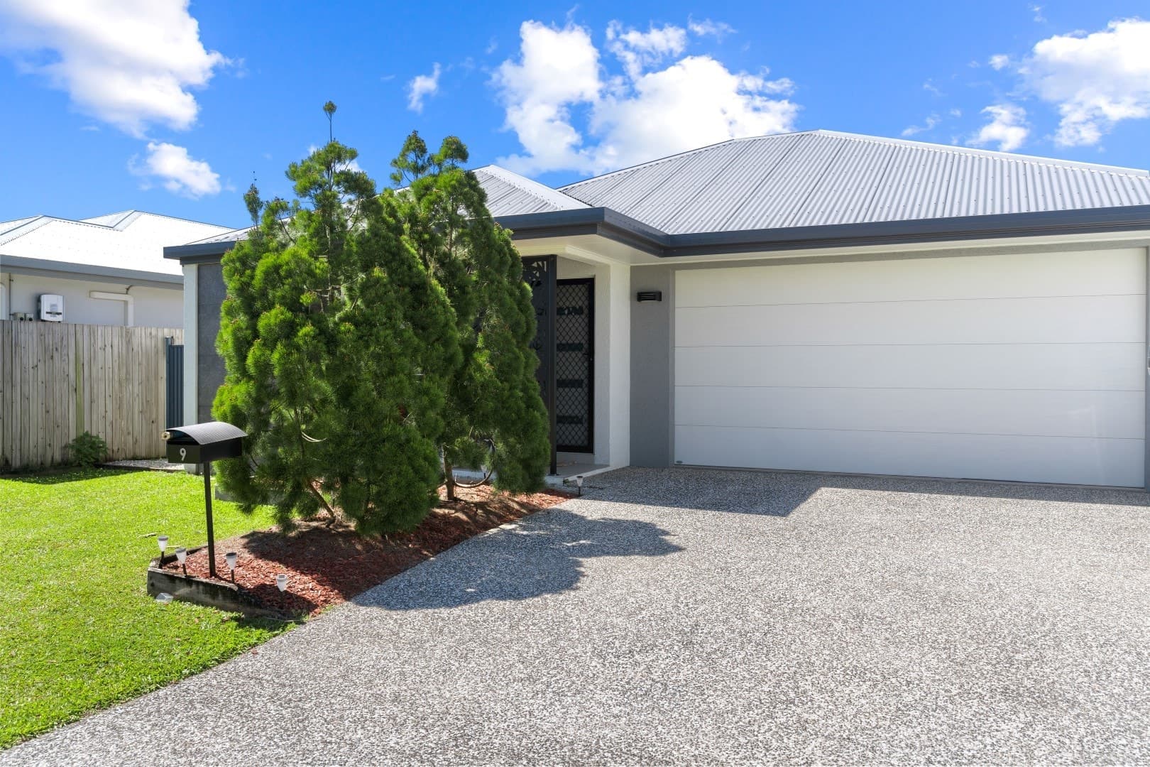 9 Porcupine Way, Mount Peter, Mount Peter - Image 1
