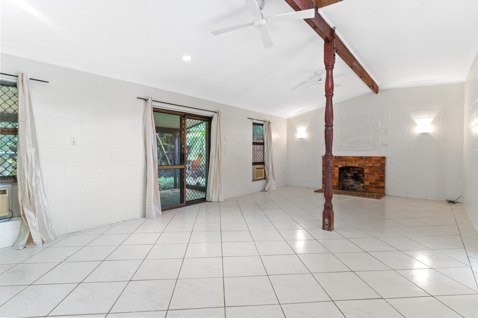 9 Comet Street, Bayview Heights, Bayview Heights - Image 1