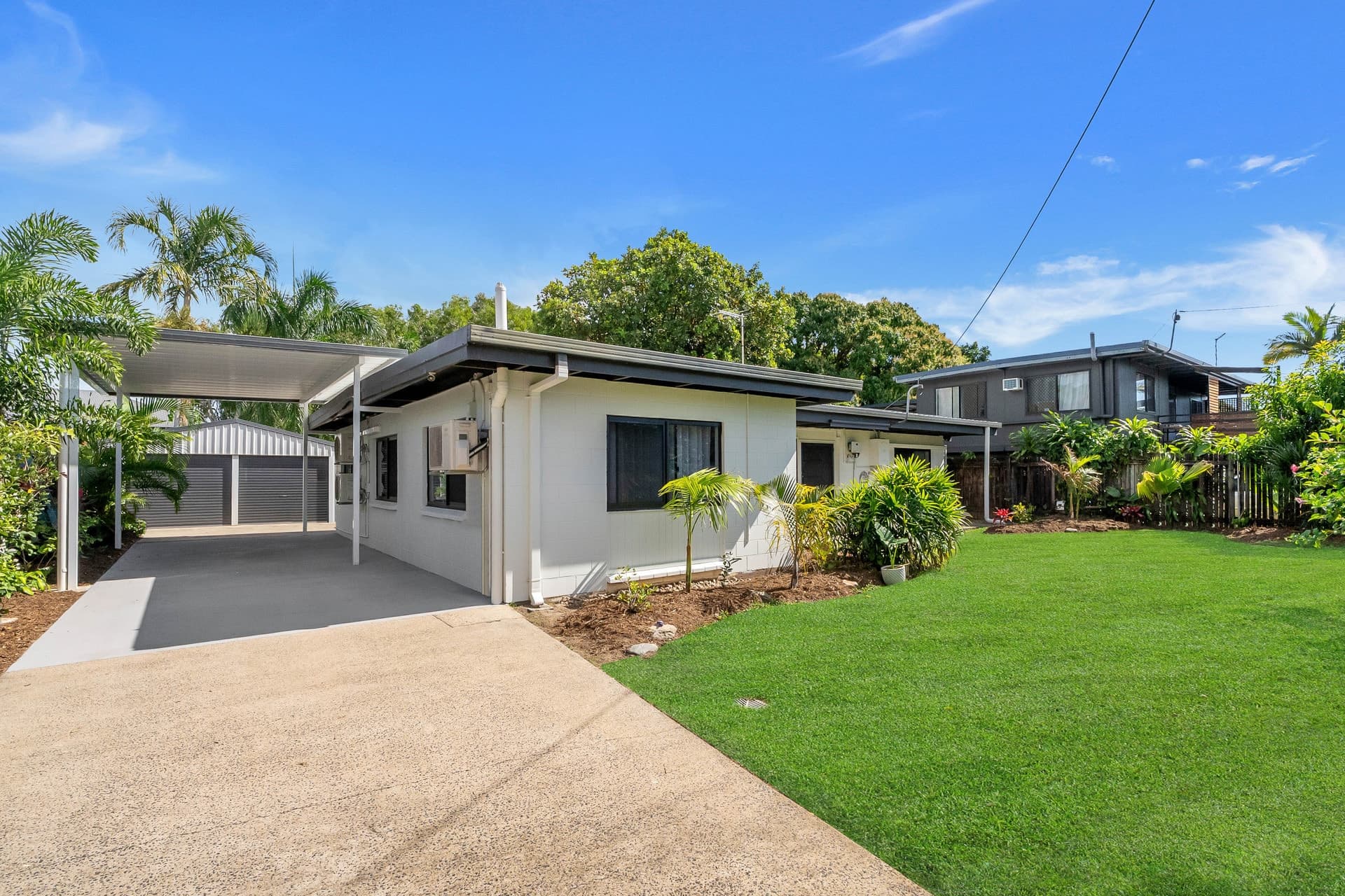 21 Christensen Street, Machans Beach, Machans Beach - Image 1