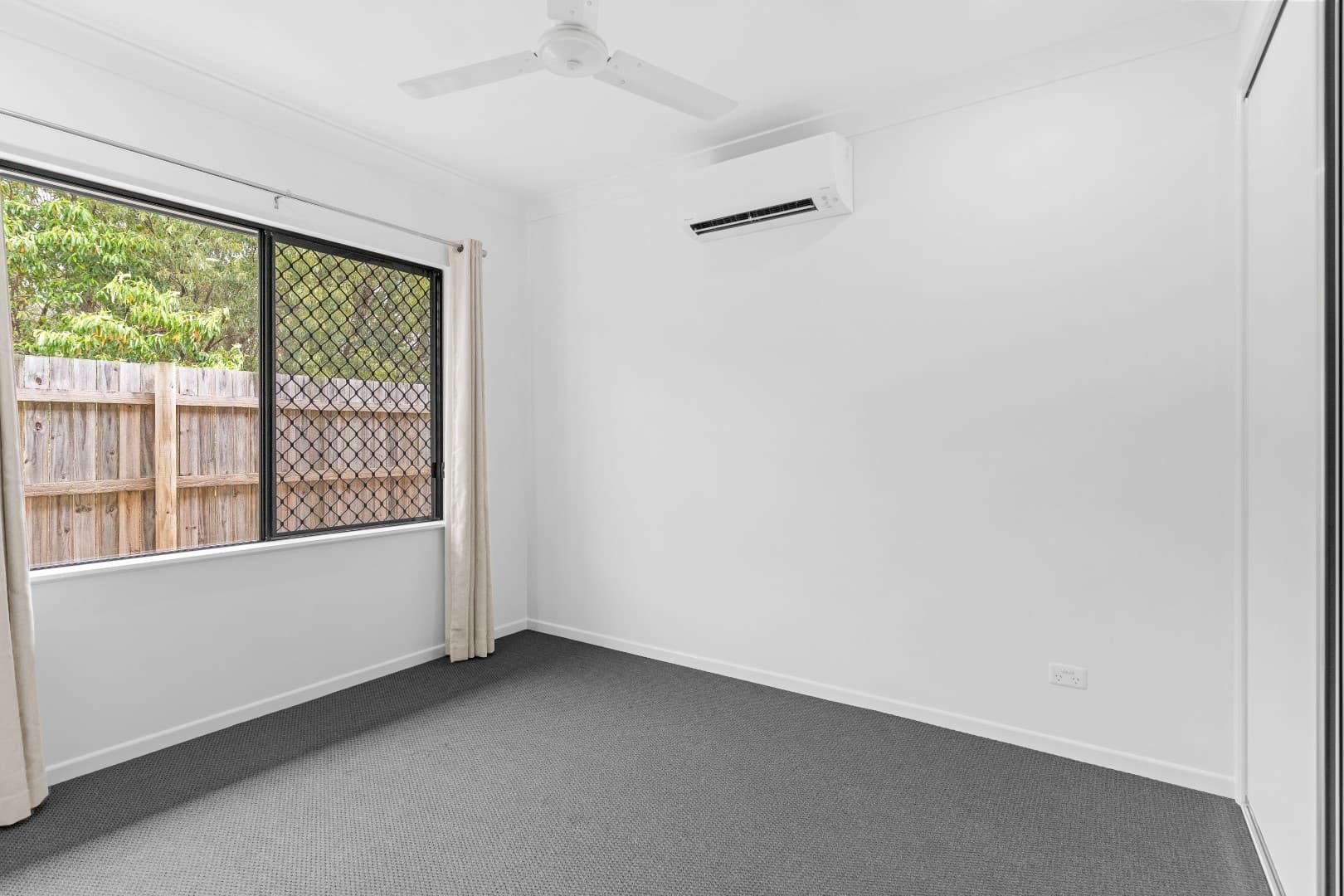 12 Barratta Circle, Trinity Park, Trinity Park - Thumbnail 8